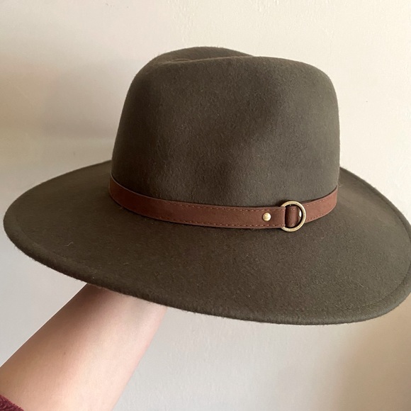 Artisan Ny Accessories - Artisan NY Olive Green Hat with Brown Band